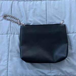 plain black handbag w/ silver chain